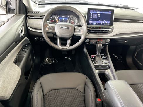 Used 2022 Jeep Compass Latitude AWD/4WD image 19