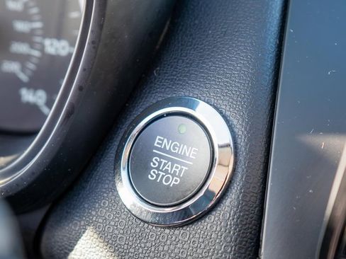 Used 2022 Ford EcoSport SE w/ SE Convenience Package image 23