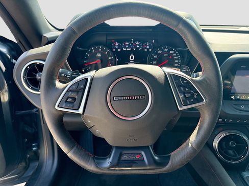 Used 2019 Chevrolet Camaro ZL1 RWD image 11