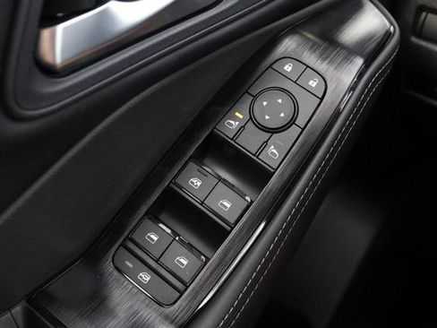New 2026 Nissan Rogue SV AWD/4WD image 19