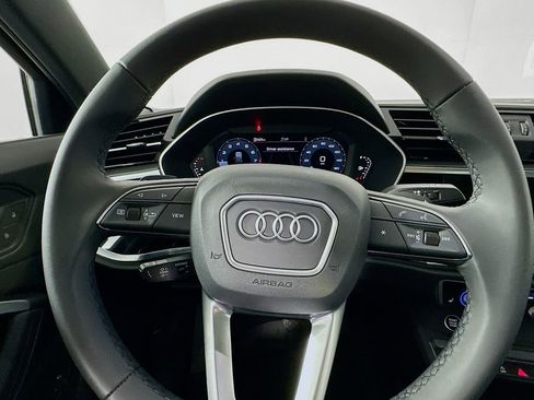 Used 2025 Audi Q3 2.0T Premium AWD/4WD image 18