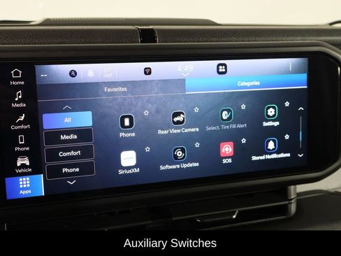 Used 2025 Jeep Wrangler Willys image 36