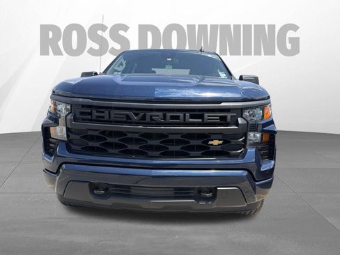 Used 2023 Chevrolet Silverado 1500 Custom RWD image 2