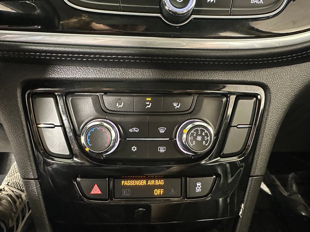 Used 2019 Buick Encore Preferred w/ Safety Package FWD image 28