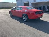 Used 2016 Dodge Challenger SXT image 5