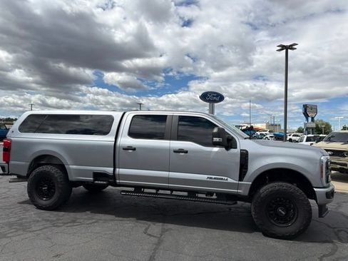 Used 2024 Ford F250 XL w/ STX Appearance Package AWD/4WD image 4