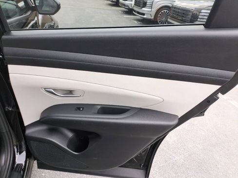 Used 2025 Hyundai Tucson SEL FWD image 39