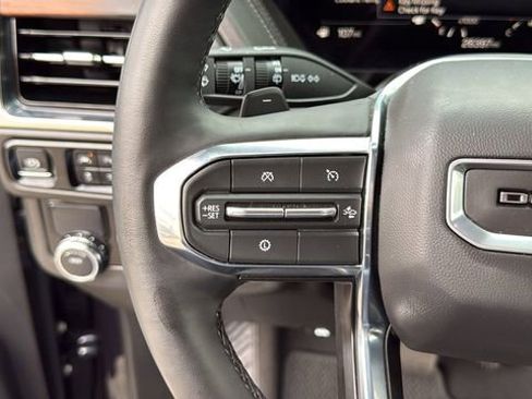 Certified 2025 GMC Yukon XL Denali image 23