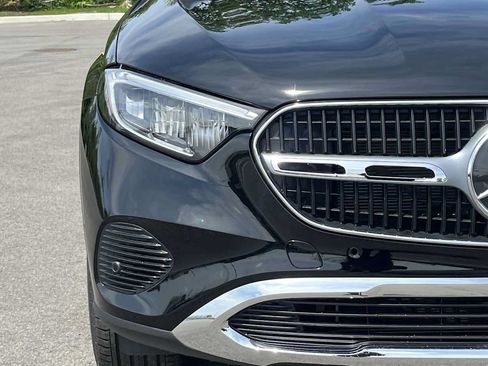 Used 2026 Mercedes-Benz GLC 300 4MATIC image 21