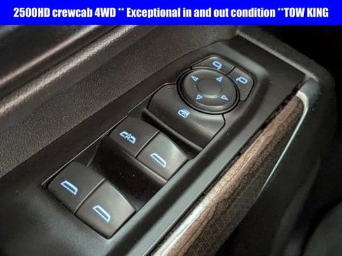 Used 2022 Chevrolet Silverado 2500 LT AWD/4WD image 21