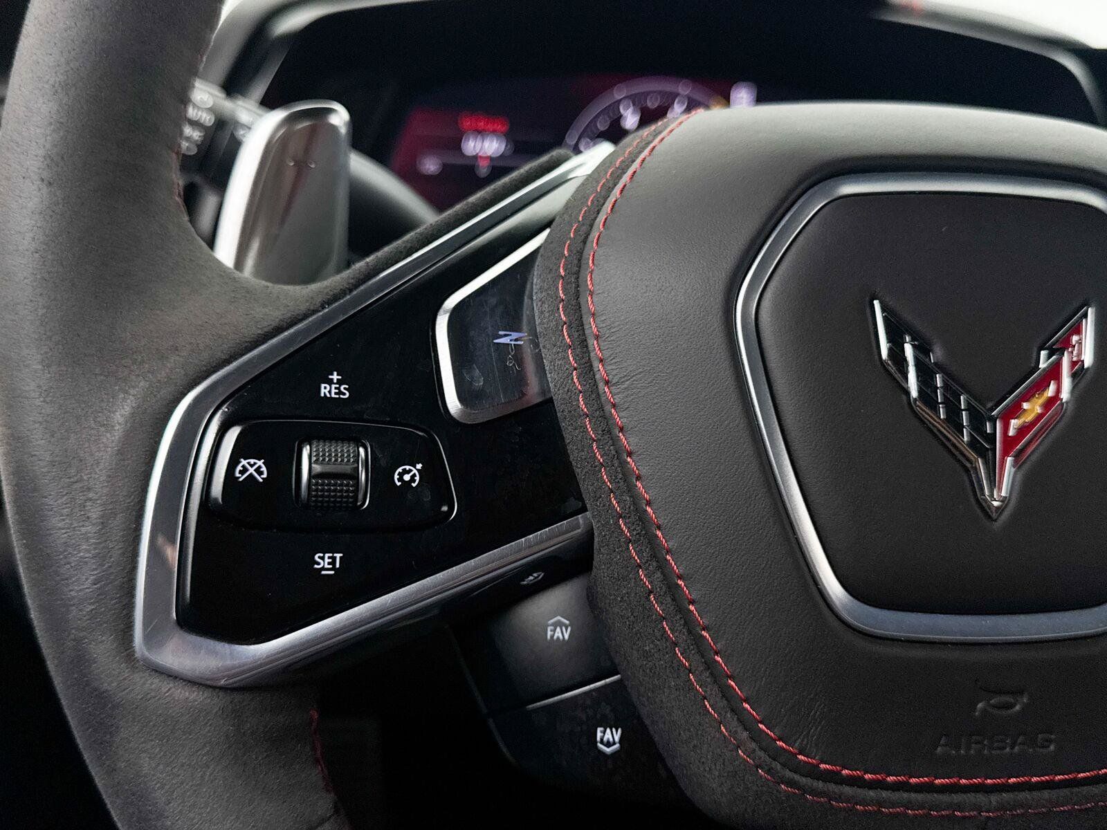 Used 2021 Chevrolet Corvette Stingray Premium Cpe w/ Z51 Performance Package RWD image 37
