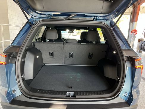 New 2026 Chevrolet Equinox LT FWD image 8