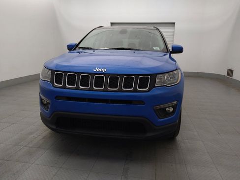 Used 2020 Jeep Compass Latitude FWD image 15