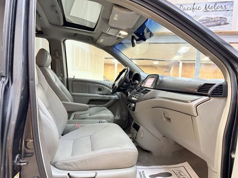 Used 2005 Honda Odyssey Touring image 14
