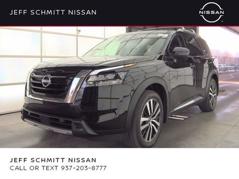 Certified 2025 Nissan Pathfinder Platinum w/ Cargo Package image 1