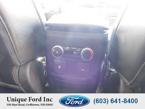 Used 2023 Ford Explorer XLT w/ Equipment Group 202A AWD/4WD image 31
