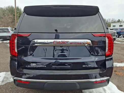 Certified 2023 GMC Yukon XL SLT image 5
