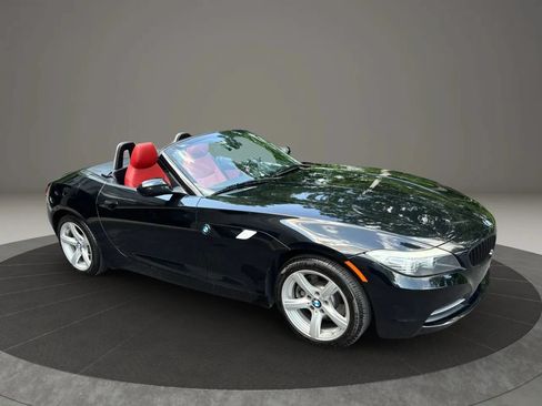 Used 2009 BMW Z4 sDrive30i RWD image 39