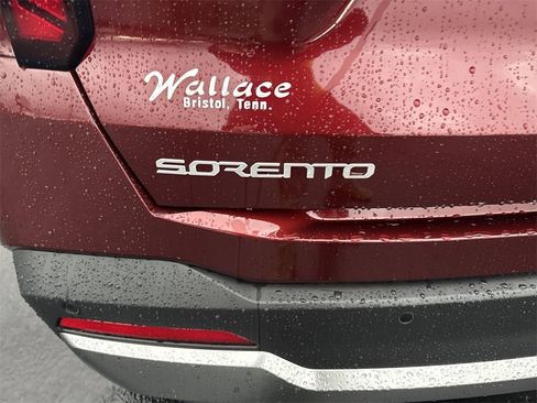 New 2025 Kia Sorento EX w/ Panoramic Sunroof Package image 6