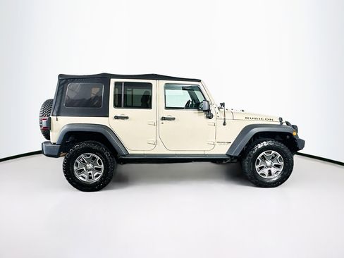 Used 2018 Jeep Wrangler Unlimited Rubicon w/ Connectivity Group image 10