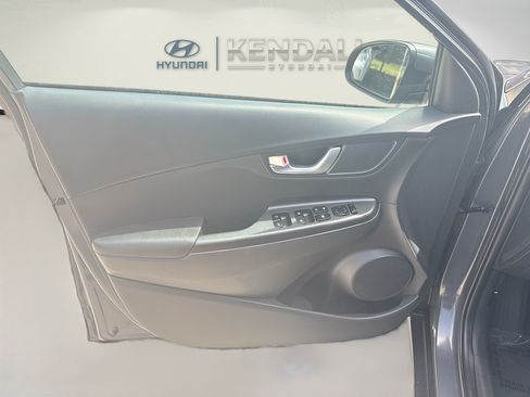 Used 2023 Hyundai Kona SEL w/ Convenience Package AWD/4WD image 17