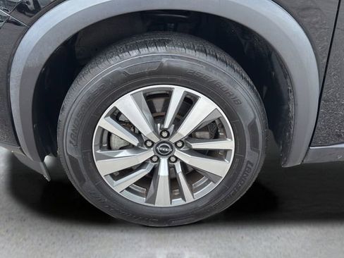 Used 2023 Nissan Pathfinder SL AWD/4WD image 27