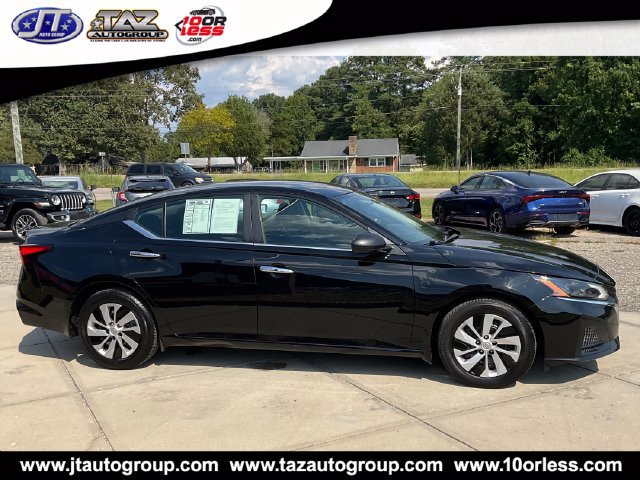 Used 2024 Nissan Altima 2.5 S FWD image 7