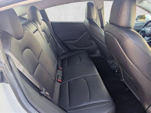 Used 2017 Tesla Model 3 Long Range image 21