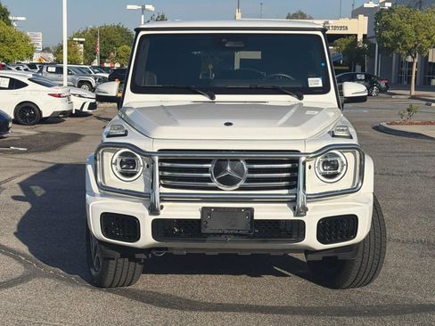 Used 2025 Mercedes-Benz G 550 image 2