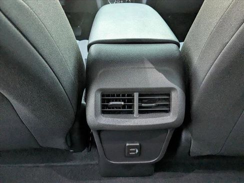 Used 2024 Chevrolet Equinox LS w/ Driver Confidence II Package FWD image 17