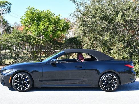 Used 2025 BMW 430i Convertible w/ M Sport Package image 12