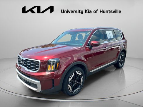 Used 2024 Kia Telluride S w/ S Sunroof Package FWD image 4