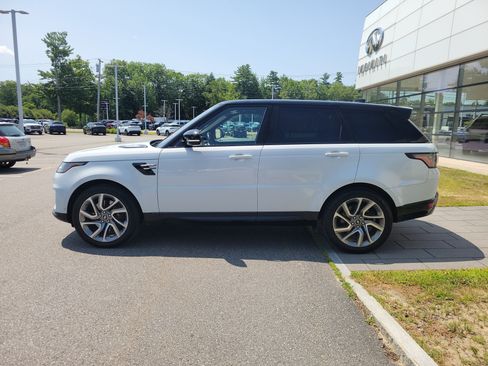 Used 2018 Land Rover Range Rover Sport Supercharged AWD/4WD image 2