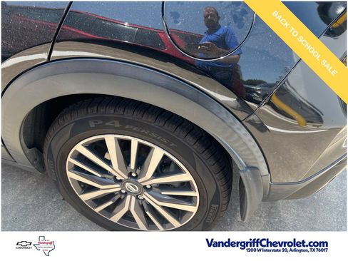 Used 2021 Nissan Kicks SV FWD image 11