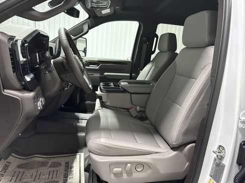 New 2026 GMC Sierra 2500 SLE w/ SLE Value Package; AWD/4WD image 20