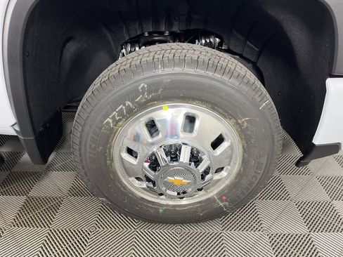 New 2026 Chevrolet Silverado 3500 High Country w/ High Country Premium Package image 14