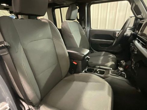 Used 2025 Jeep Wrangler Unlimited Sport S 4xe w/ Convenience Group AWD/4WD image 13