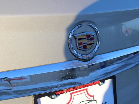 Used 2015 Cadillac SRX Luxury w/ Driver Awareness Package image 45