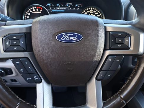 Used 2020 Ford F150 Limited image 15