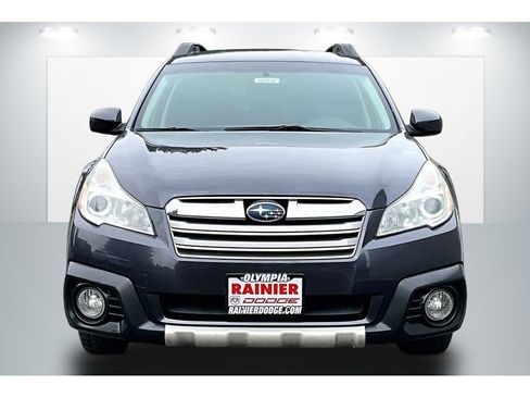 Used 2013 Subaru Outback 2.5i Limited AWD/4WD image 3