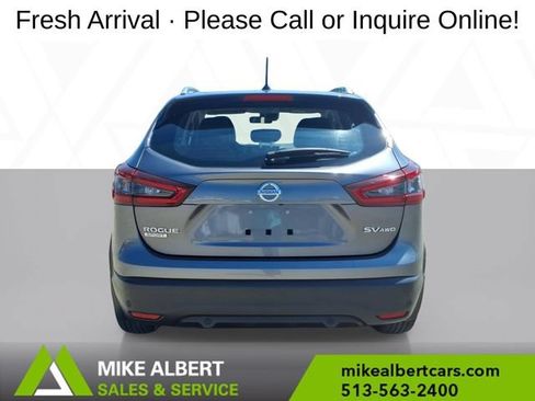 Used 2022 Nissan Rogue Sport SV w/ Technology Package AWD/4WD image 6