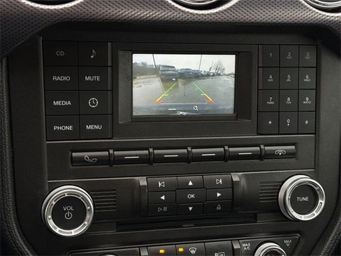 Used 2017 Ford Mustang Coupe image 25