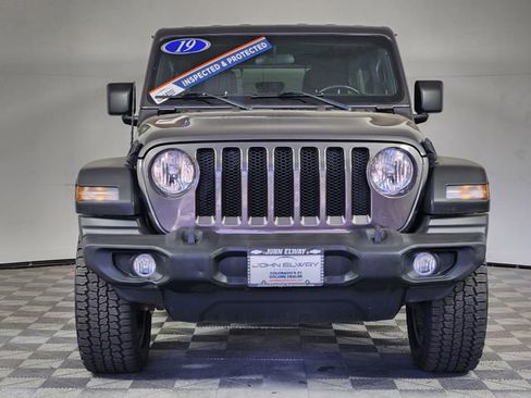 Used 2019 Jeep Wrangler Unlimited Sport S AWD/4WD image 2