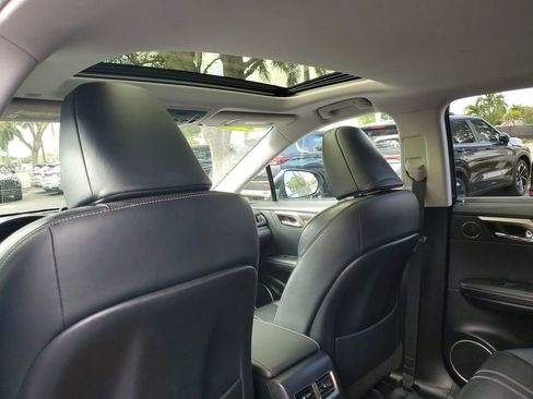 Used 2019 Lexus RX 350L Luxury w/ Accessory Package image 14