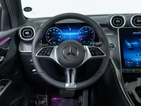 New 2026 Mercedes-Benz GLC 300 4MATIC image 17