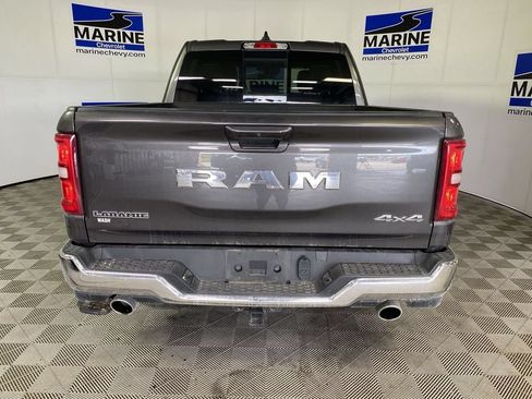Used 2025 RAM 1500 Laramie AWD/4WD image 17