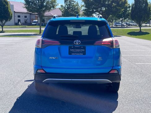 Used 2016 Toyota RAV4 SE AWD/4WD image 7