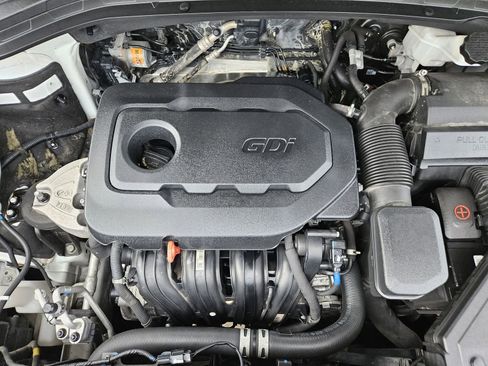 Used 2019 Hyundai Santa Fe SE FWD image 31