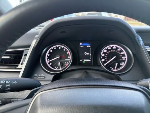 Used 2024 Toyota Camry SE image 50