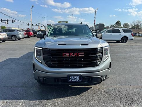 Used 2023 GMC Sierra 1500 Elevation AWD/4WD image 3
